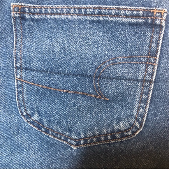 American eagle outfitters mom shorts cuffed jean denim - Picture 4 of 9